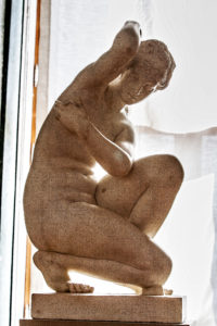 Leopold Doell - Crouching Aphrodite, Gotha, Thueringen