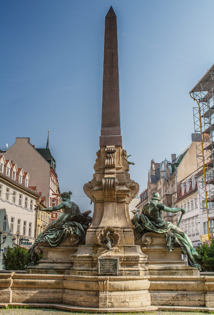 Heinze Hoffmeister - Bildhauer - Angerbrunnen, Erfurt, Thueringen - Kaiser Wilhelm I & II Denkmal